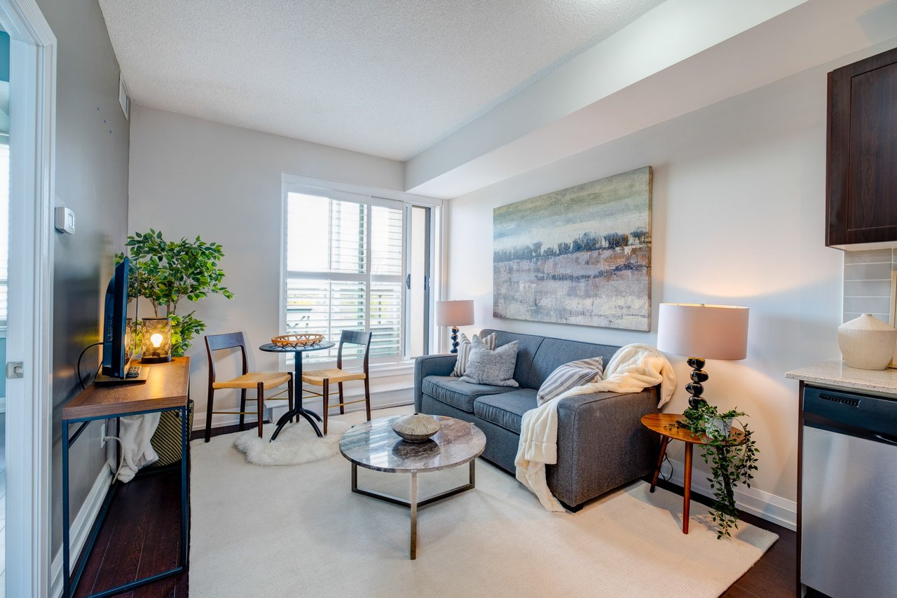 3520 Danforth Ave, Ste 209