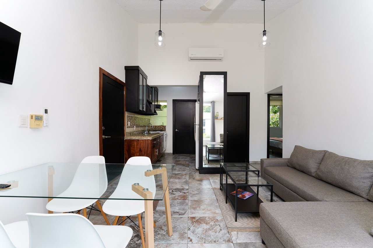 2 Bedroom, Condo, Mirador #6