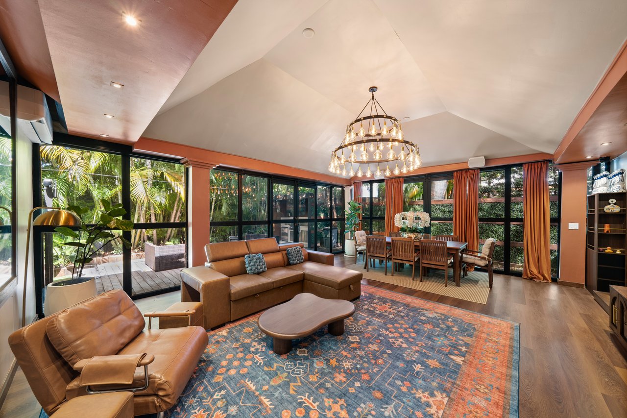 238 E San Marino Drive