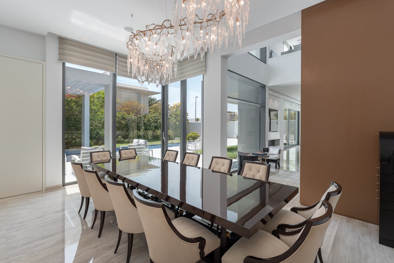 Umm Al Sheif Villa