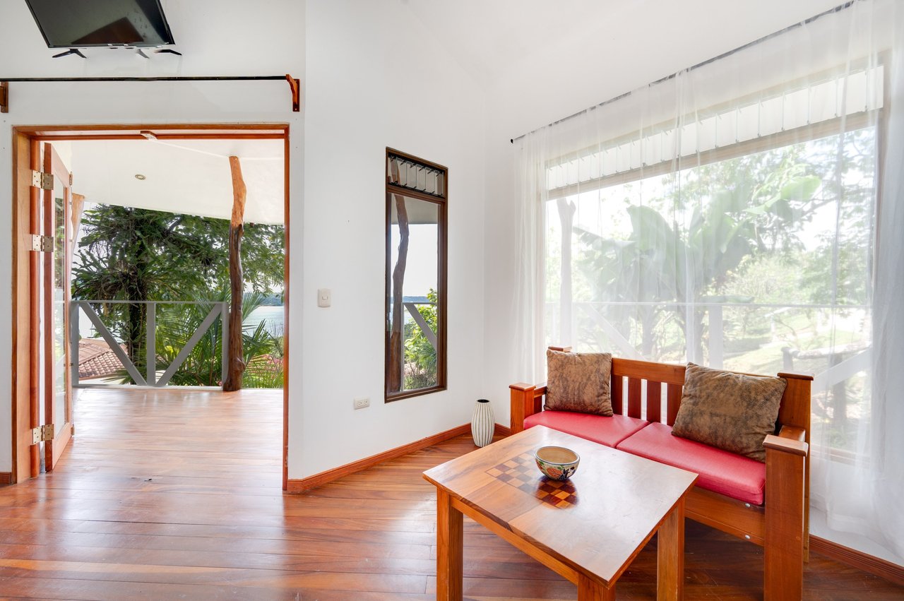 Casa Blanca | Multi-Villa Estate with Lake Views - Nuevo Arenal