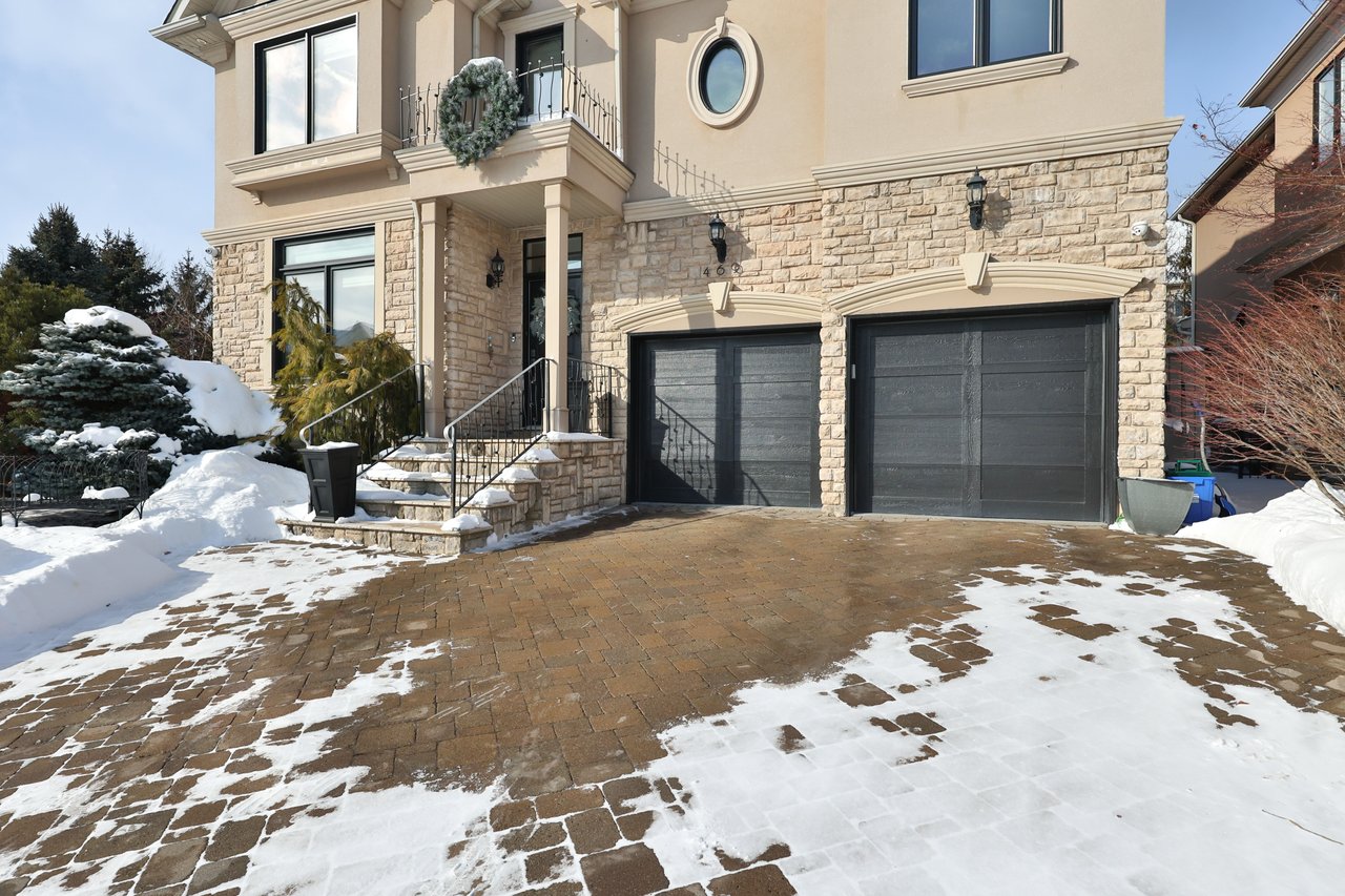 469 Stratford Road, Oakville