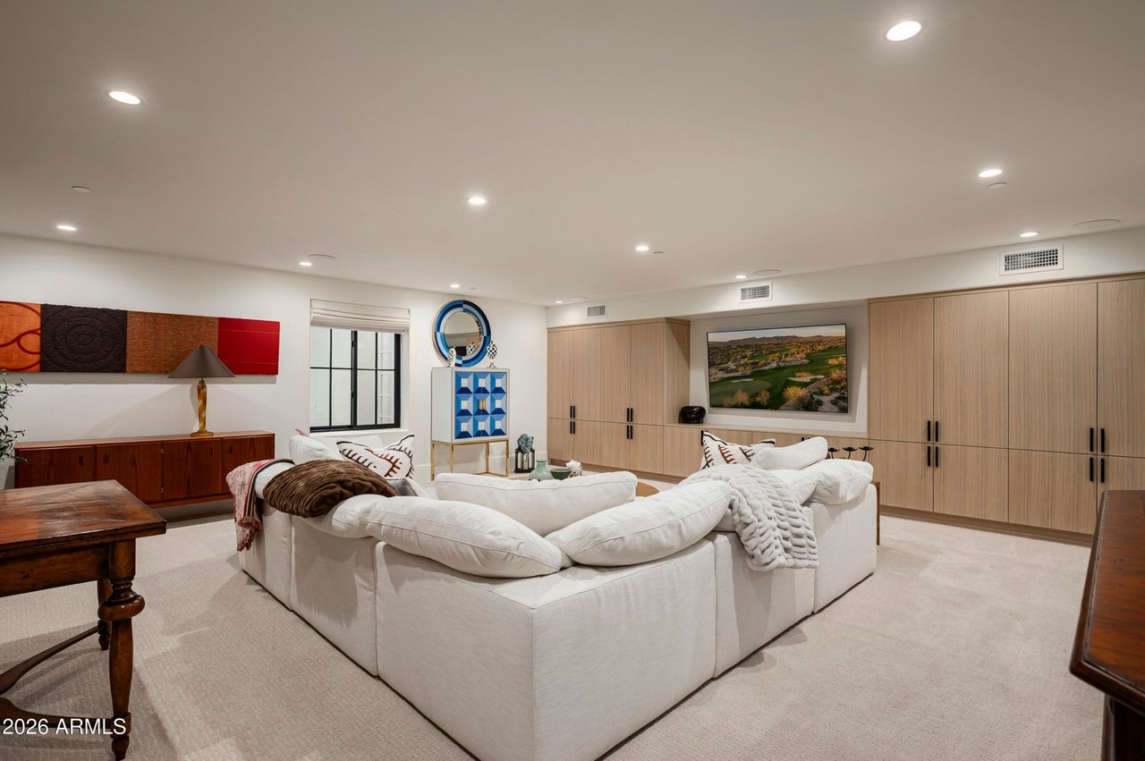 5432 E VIA DEL CIELO