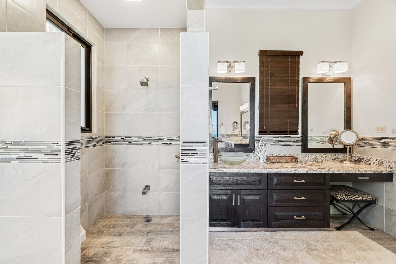 Villa Valhalla | Prime Ocean-View Property in One of Guanacaste’s Most Desirable Beach Towns