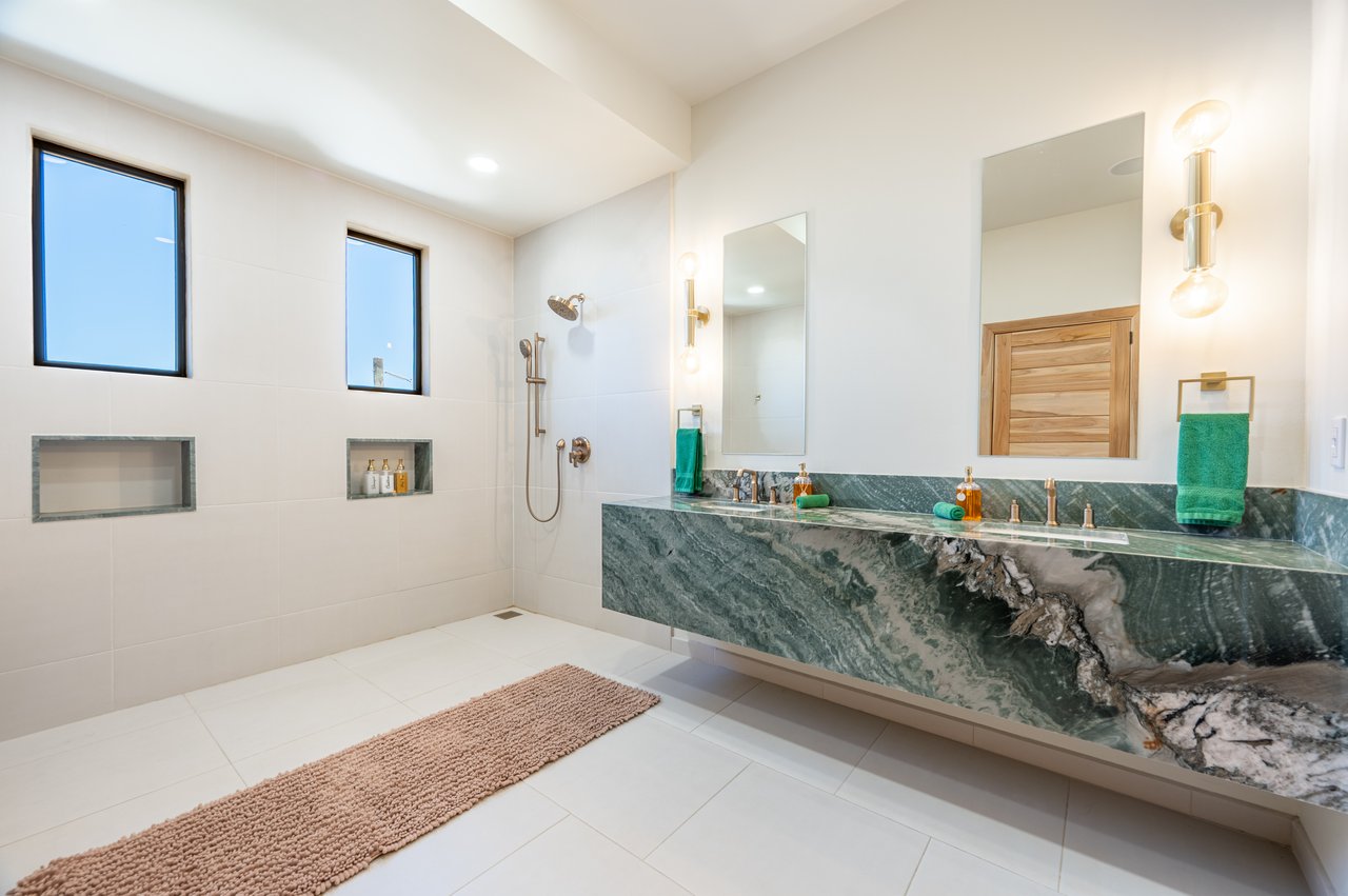 Casa En Las Rocas | Spectacular Ocean-View Home in Pacific Heights