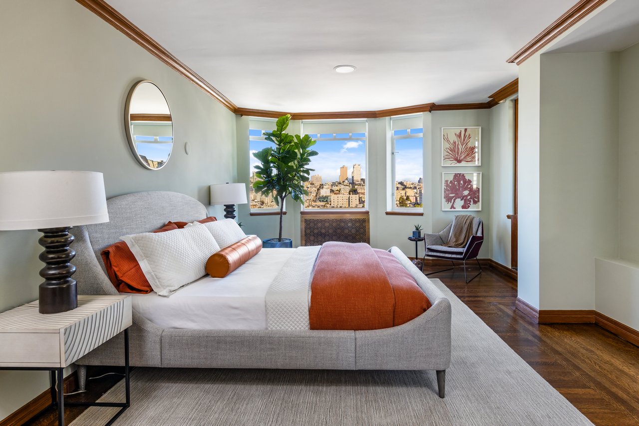 2100 Green Street Penthouse