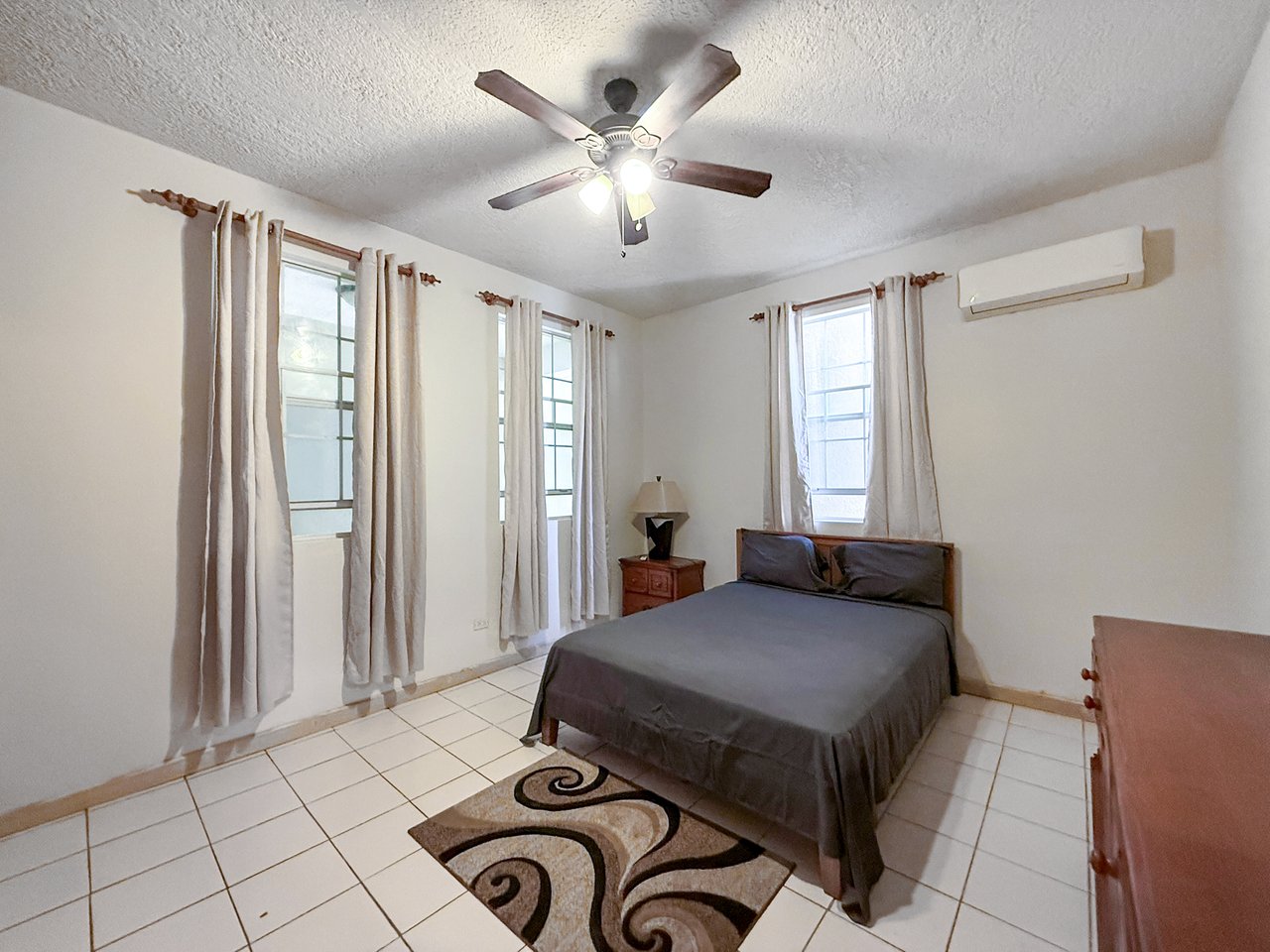 317 Paraquita Bay 2 Bedroom Apartment 
