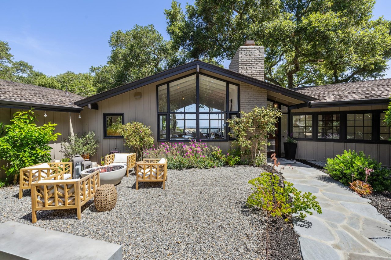 138 Bolivar LN