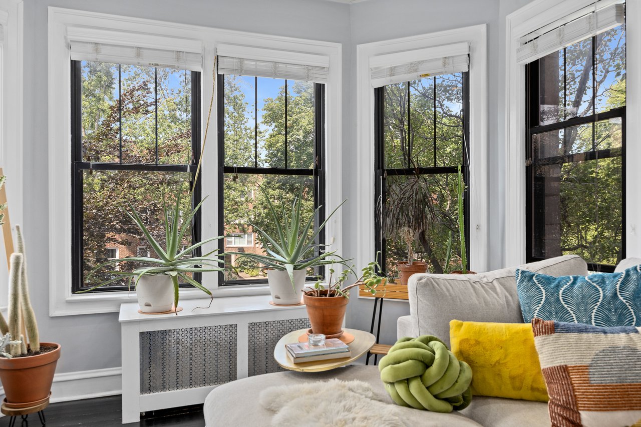 7631 N Eastlake Terrace Unit: 2A-3A