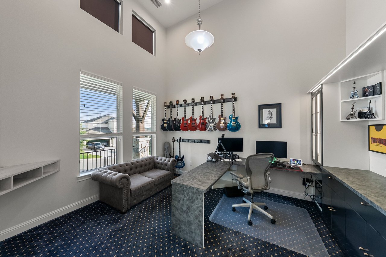 4509 Port Bari DR