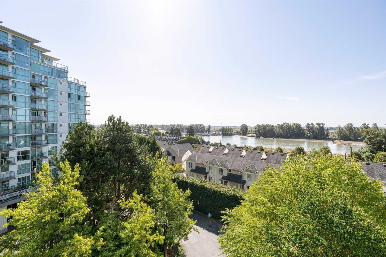 2733 Chandlery Pl, #703