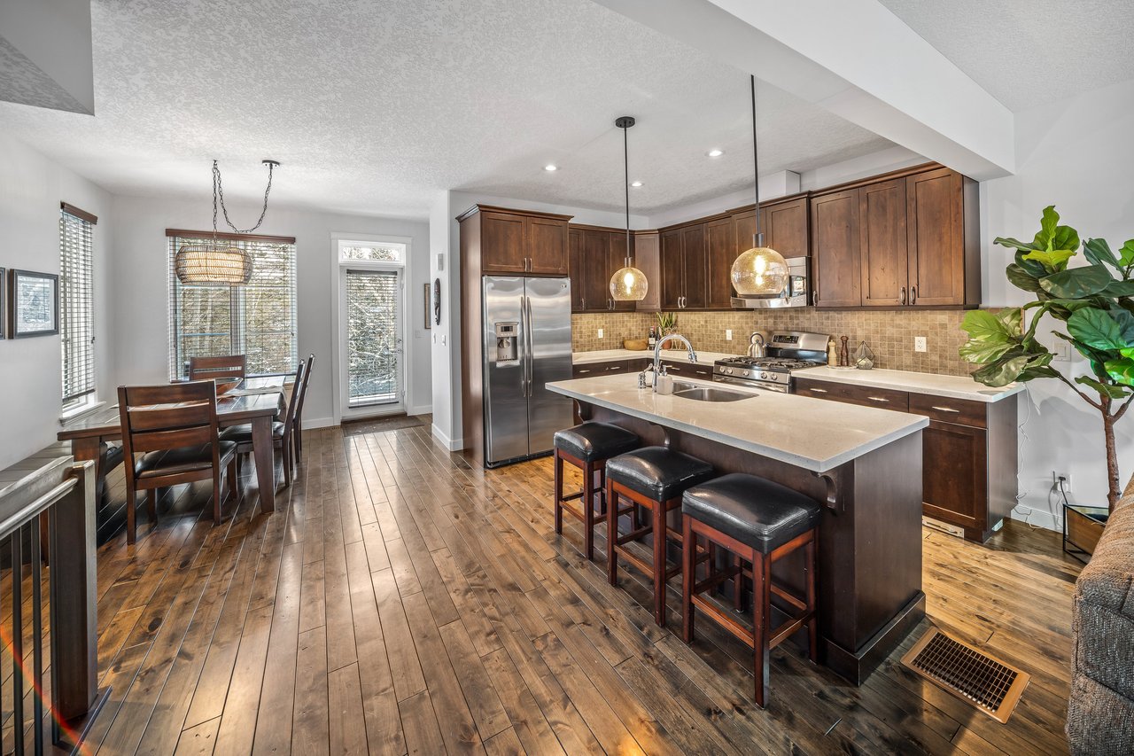 1 - 105 Rundle Drive 