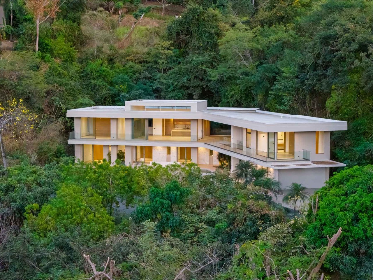 Casa De Los Sueños | Ocean-View Luxury Villa in Tamarindo’s Premier Gated Community, El Tesoro