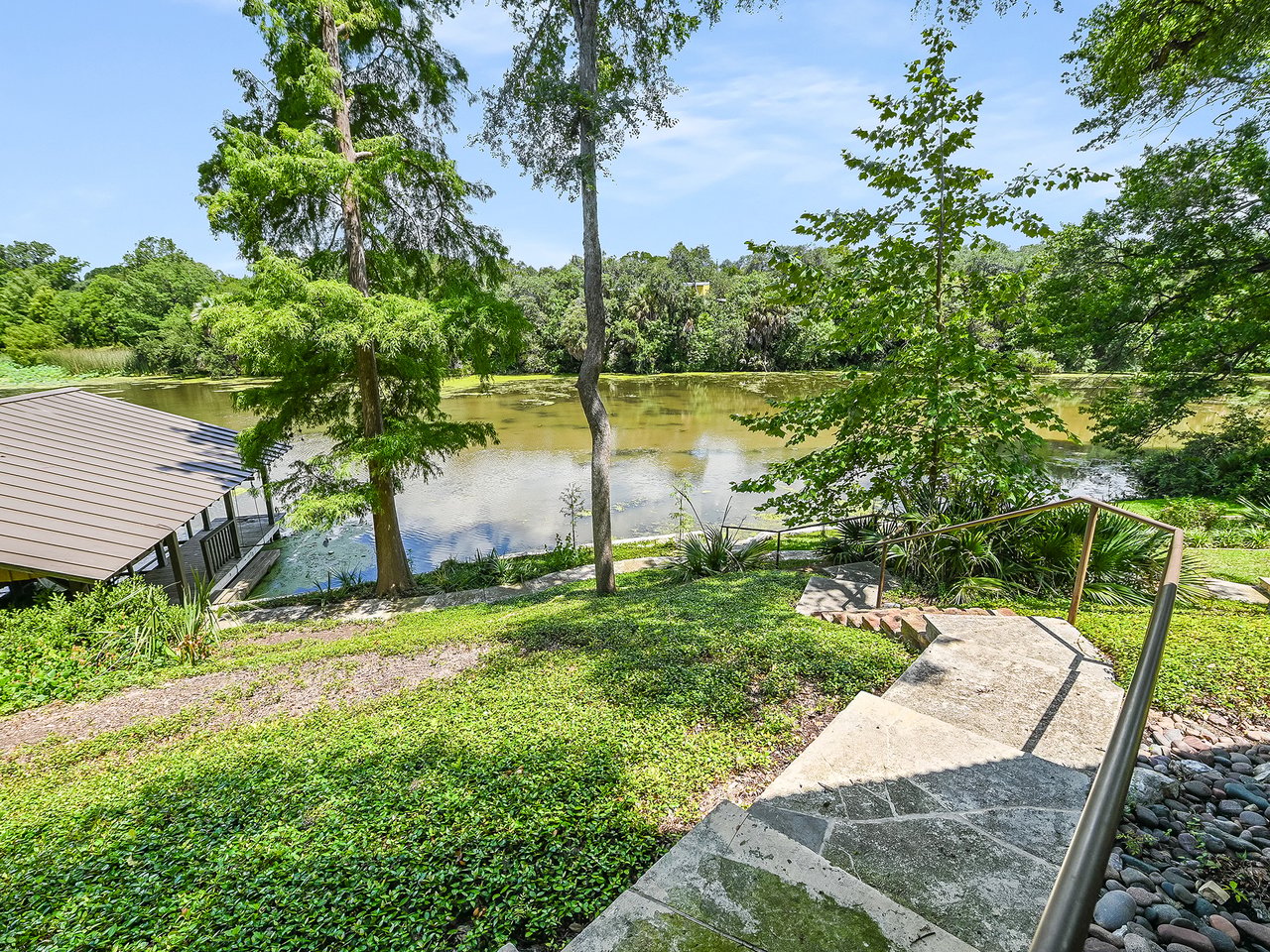 3711 Taylors DR
