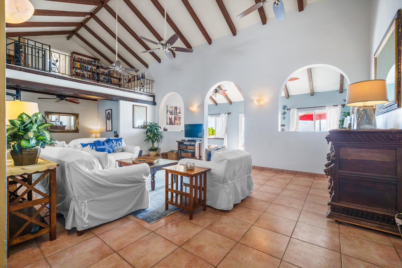 Water's Edge— A Turnkey Waterfront Estate