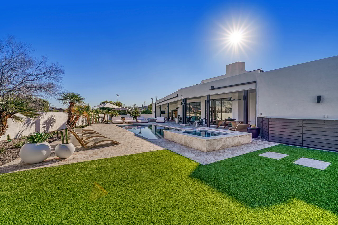 6535 N HILLSIDE Drive