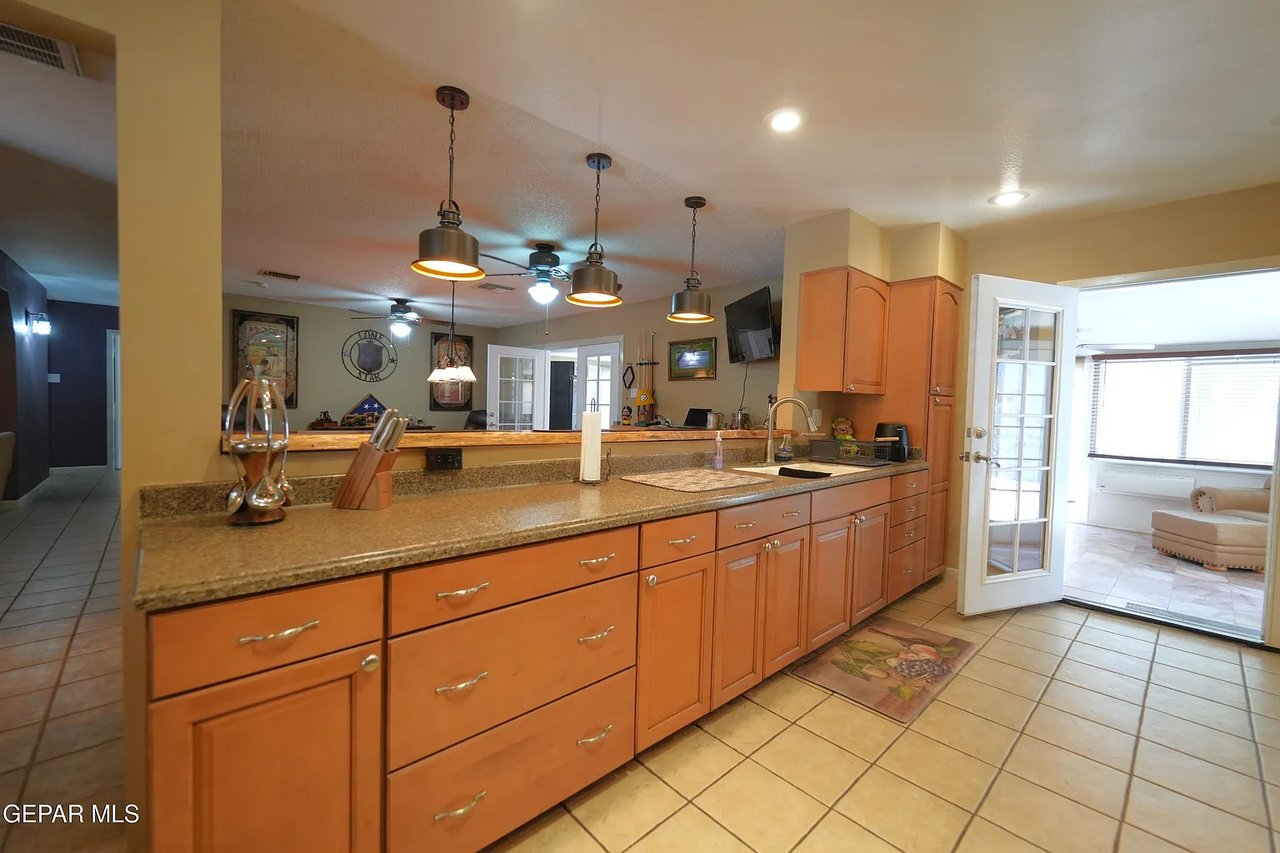 4313 Okeefe Dr