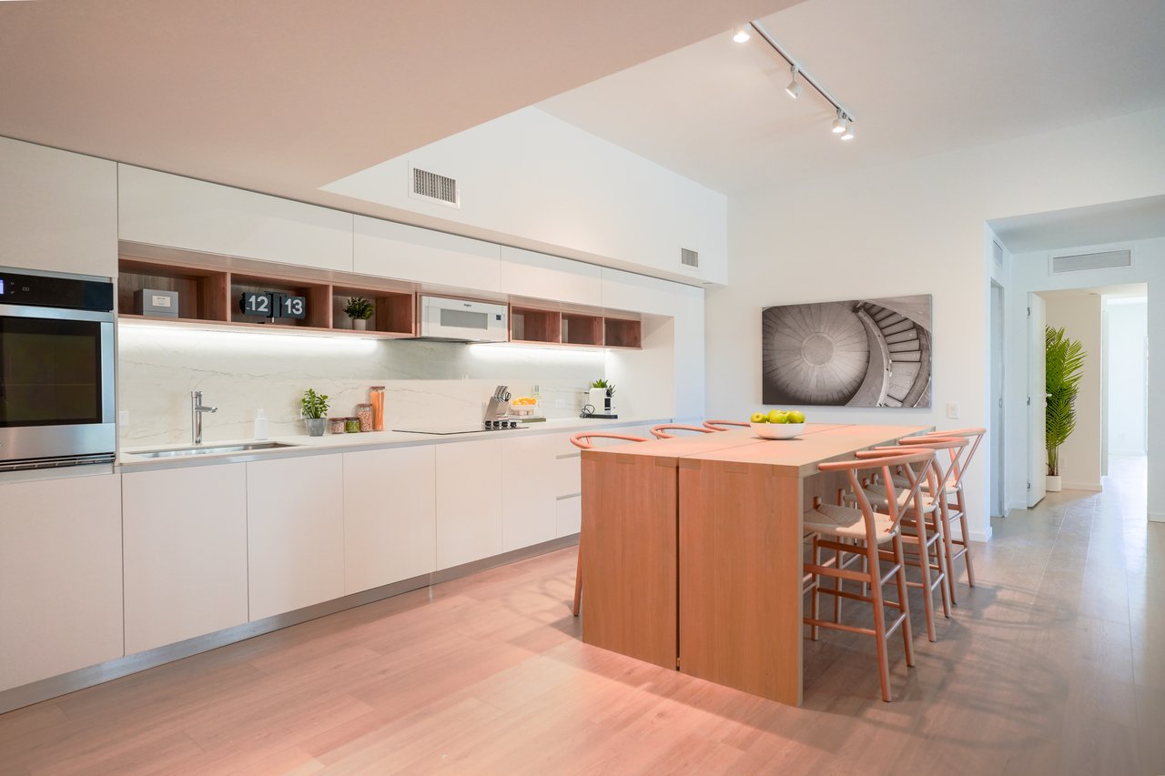Beach Haus Bal Harbour Residences