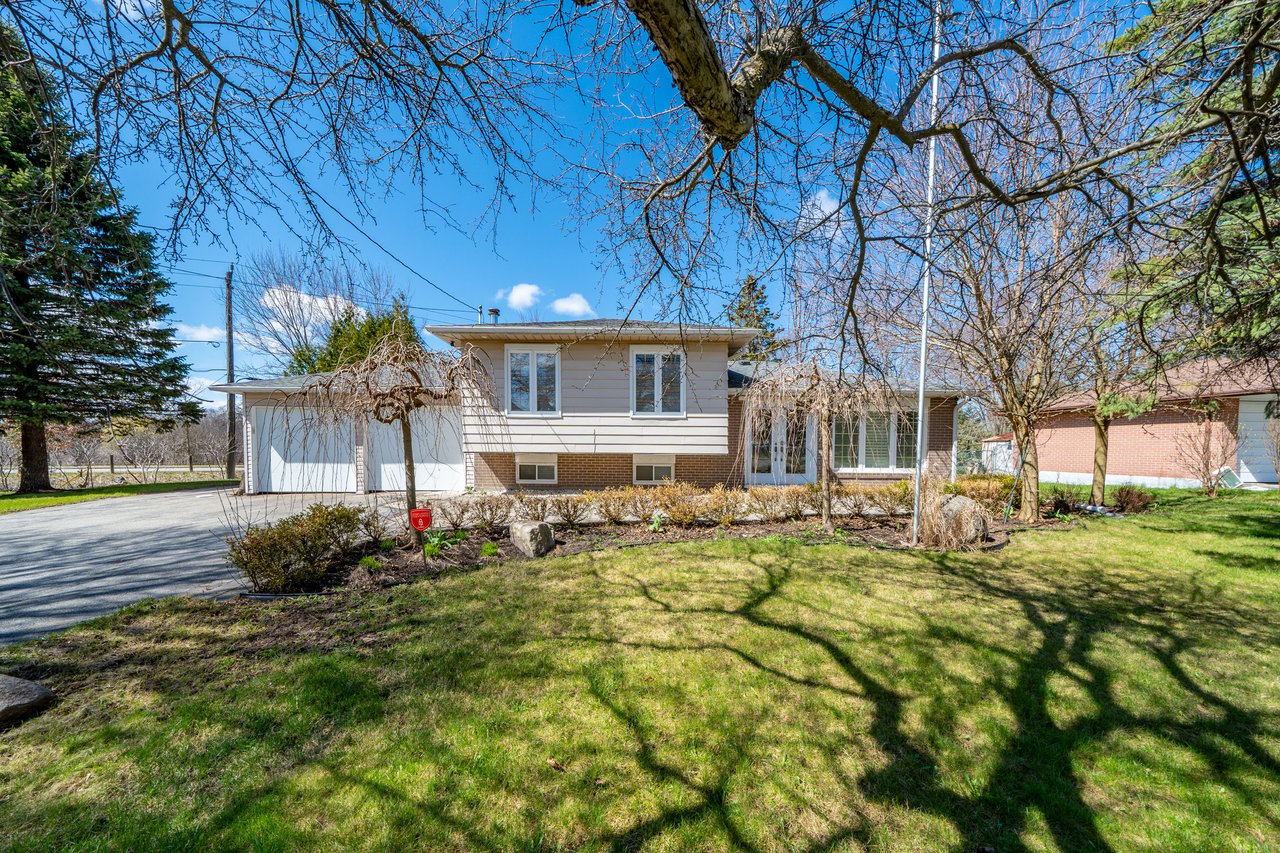 28 Lakeland Crescent