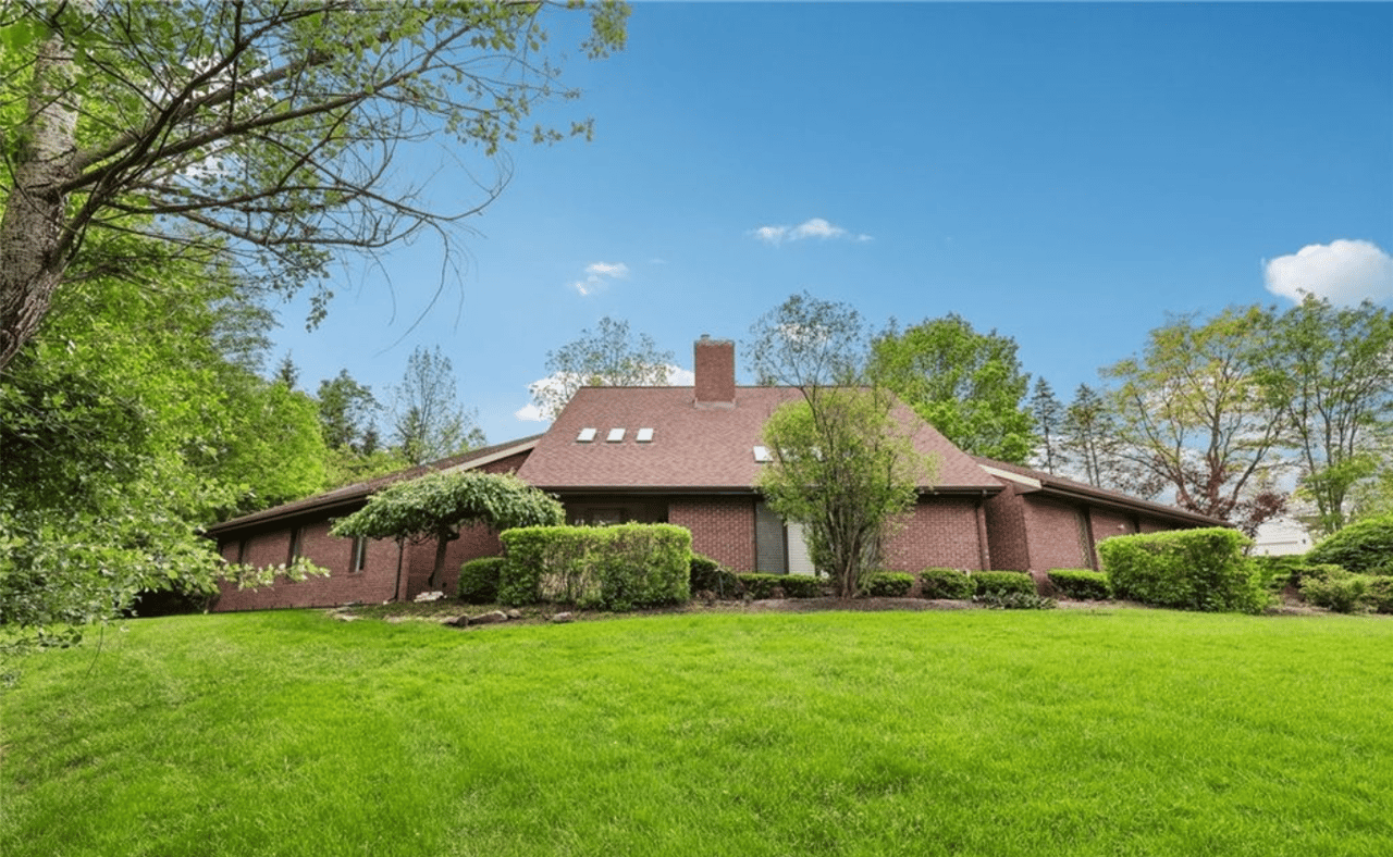 3637 Som Center Rd