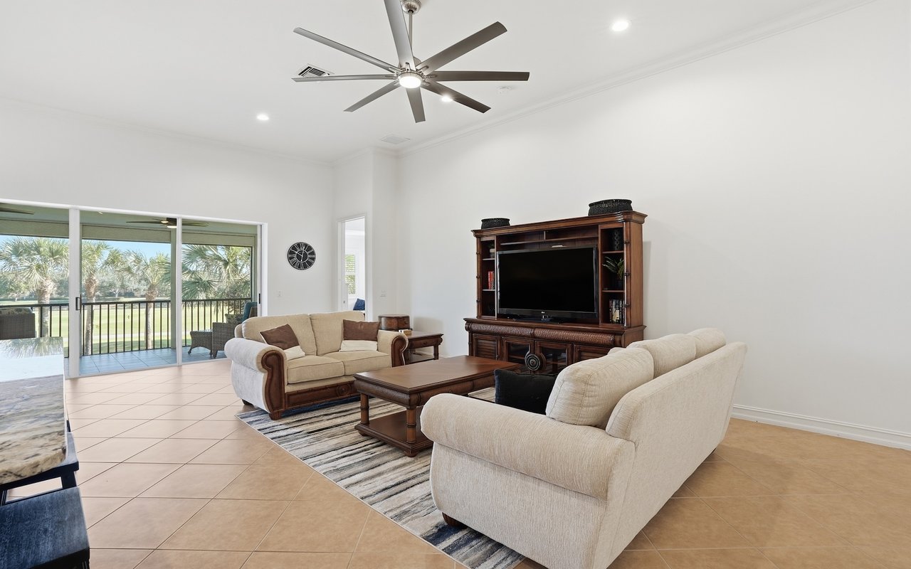 9340 Triana Ter # 284