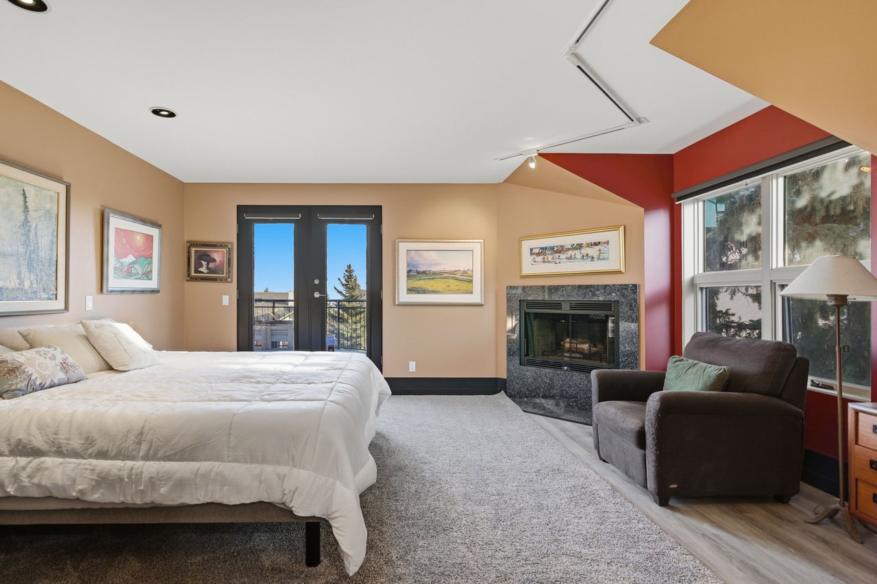 64 Patterson Mews SW