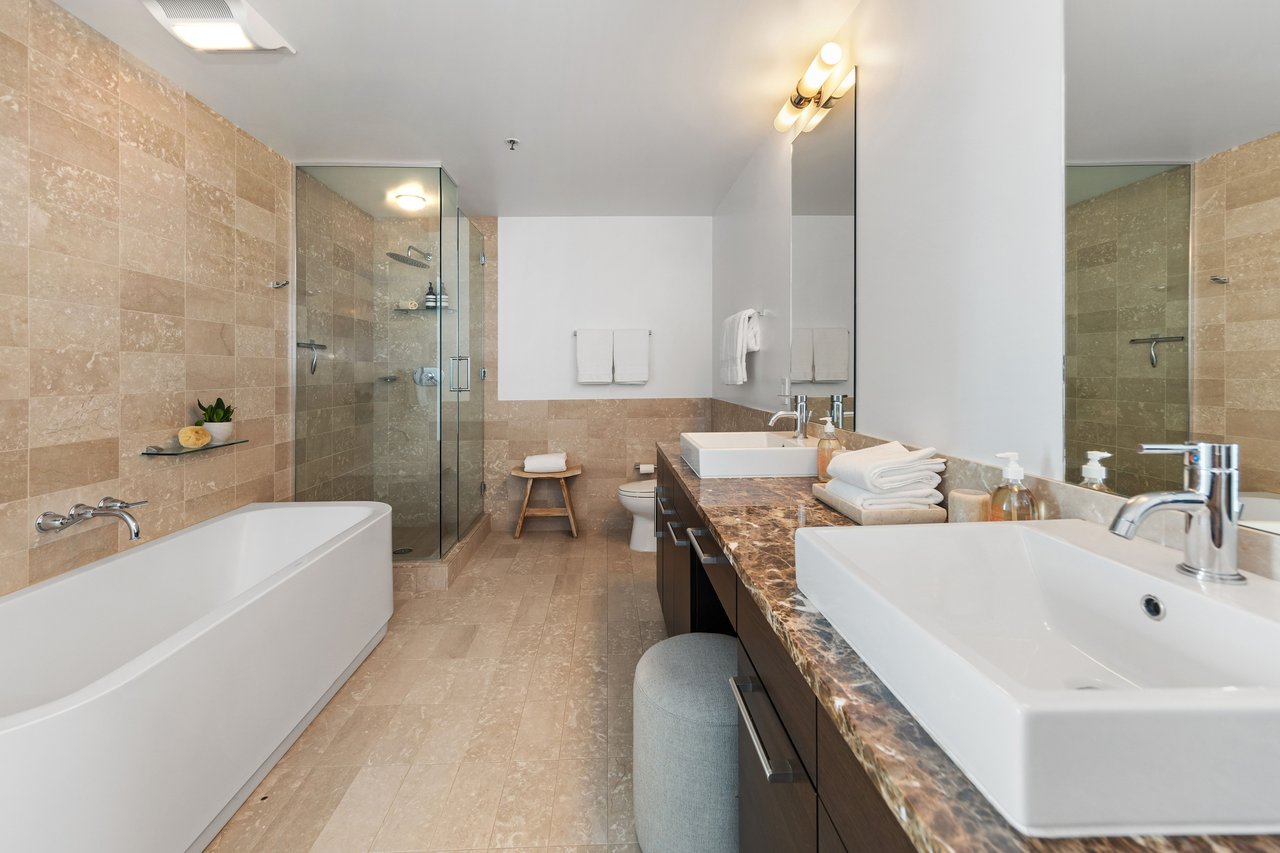 Three-Level SoMa Bay View Penthouse