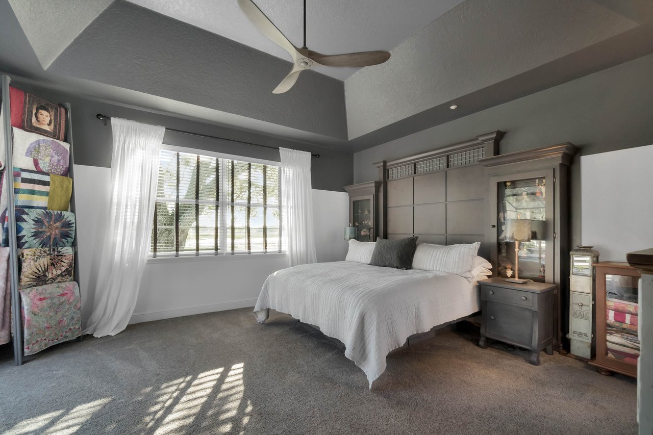 10929 Arrowtree Boulevard