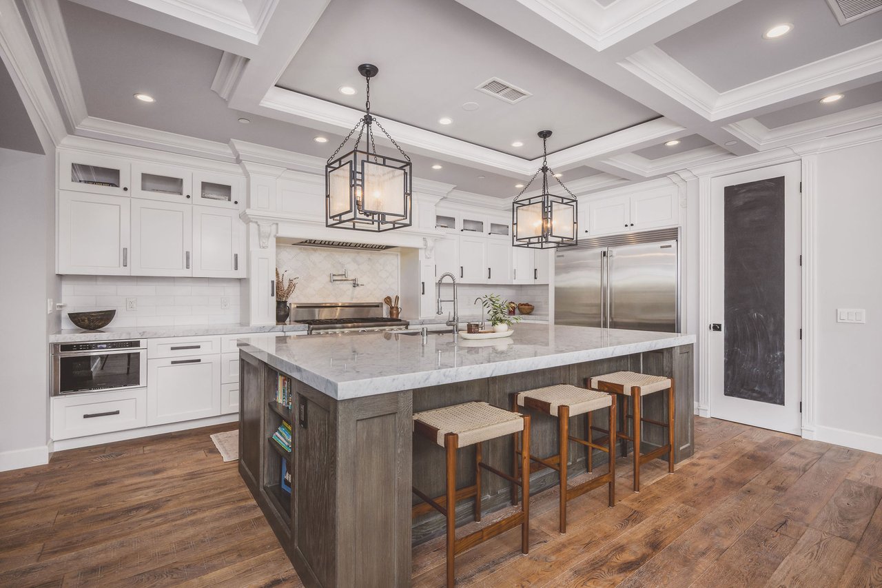 The Art of Living Well with the Quiet Confidence of 717 35th Street