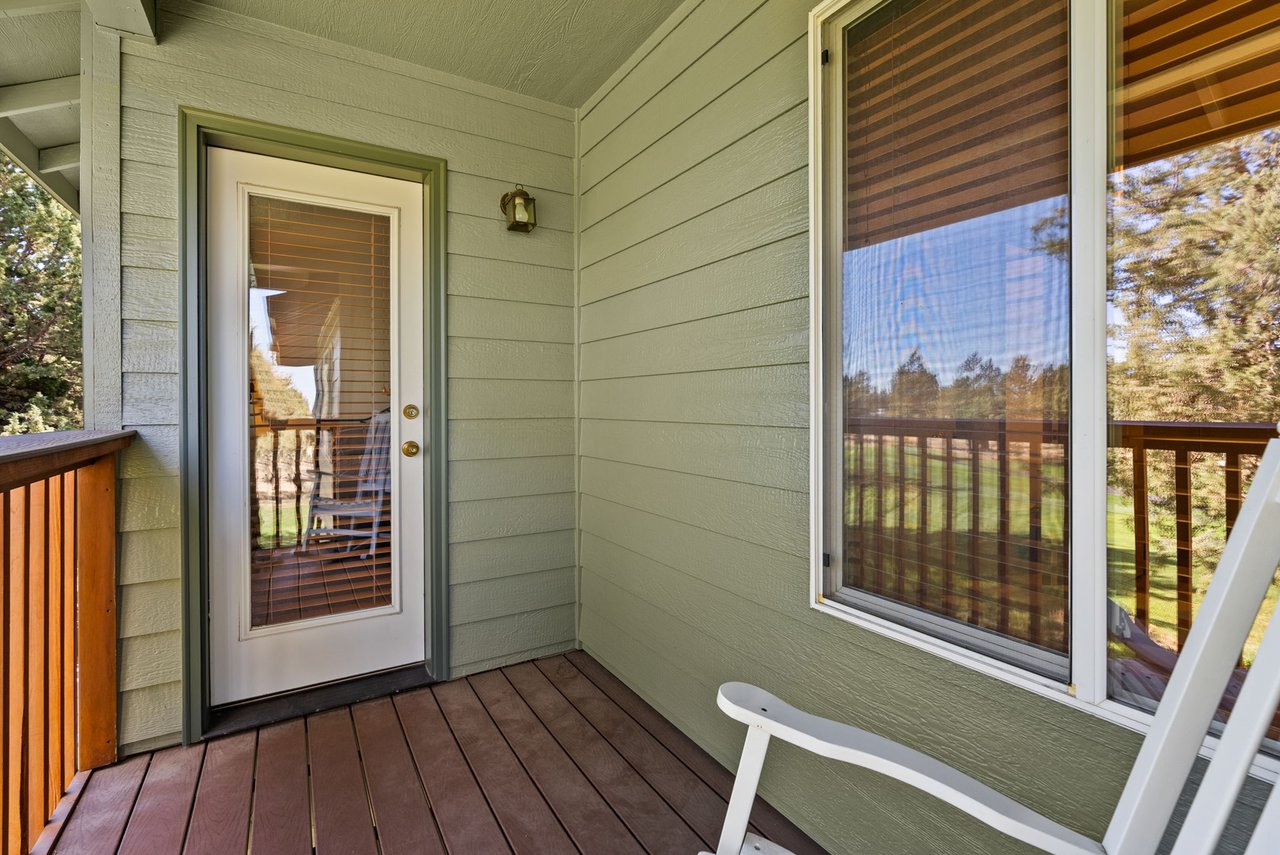 1044 Golden Pheasant Dr. 