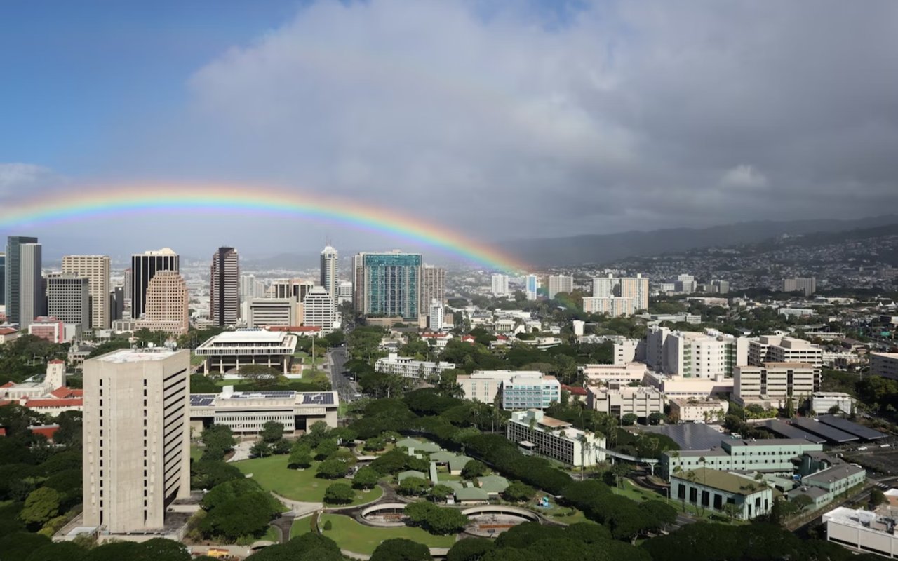 Everything You Need to Know About Investing in Real Estate in Honolulu cover