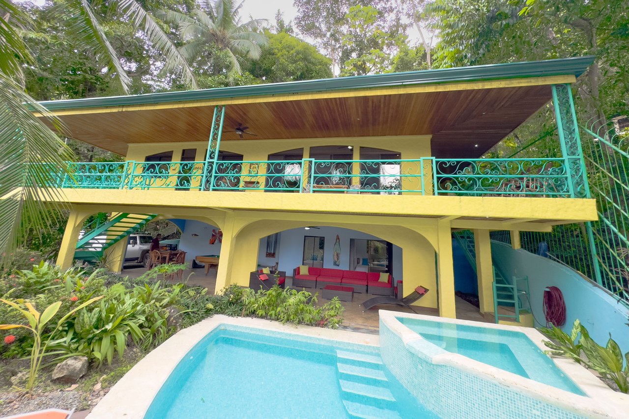 Turn-Key Jungle Retreat Home in Manuel Antonio