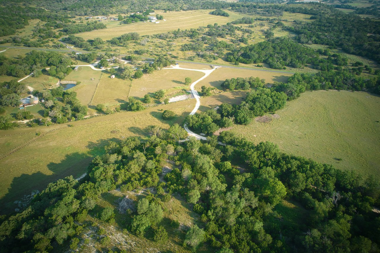 61 Acres in Kerr County Feathered Horse Ranch 