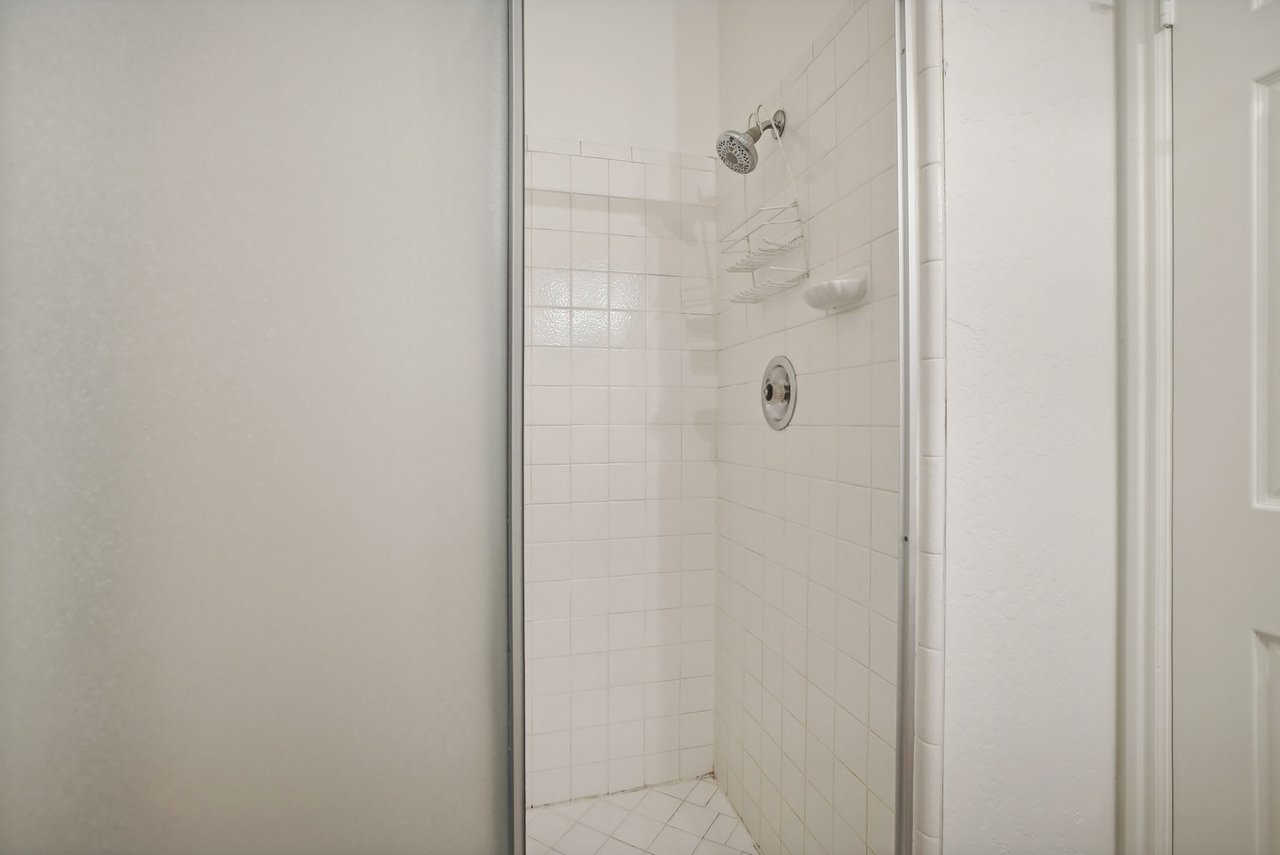1403 Park Avenue #303