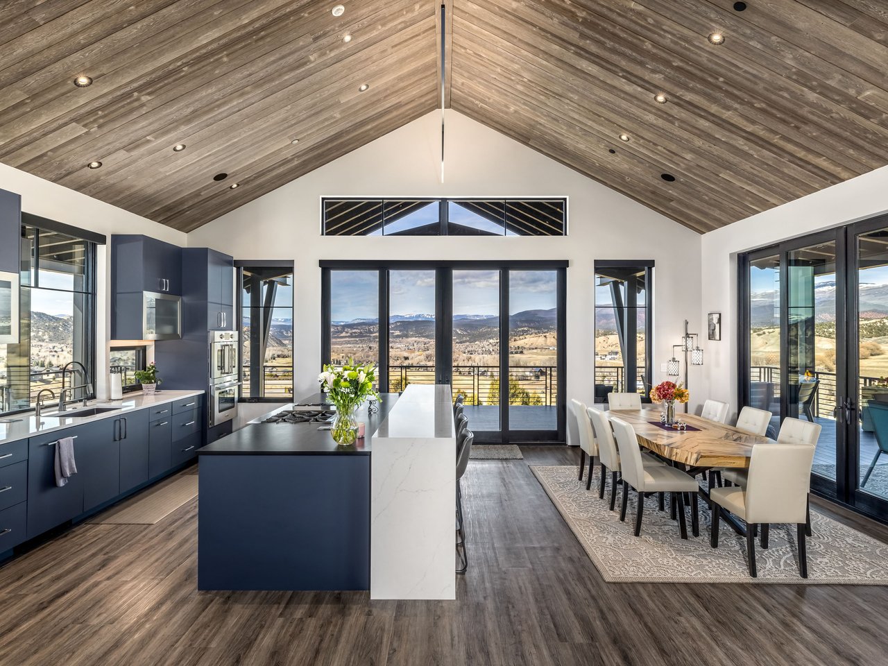 891 E Haystacker Drive