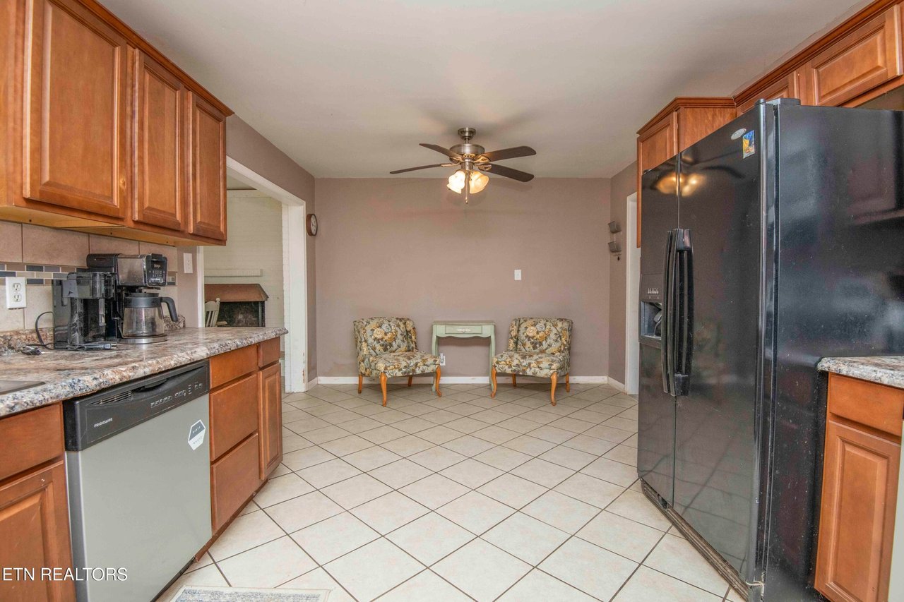 1212 Pilleaux Dr