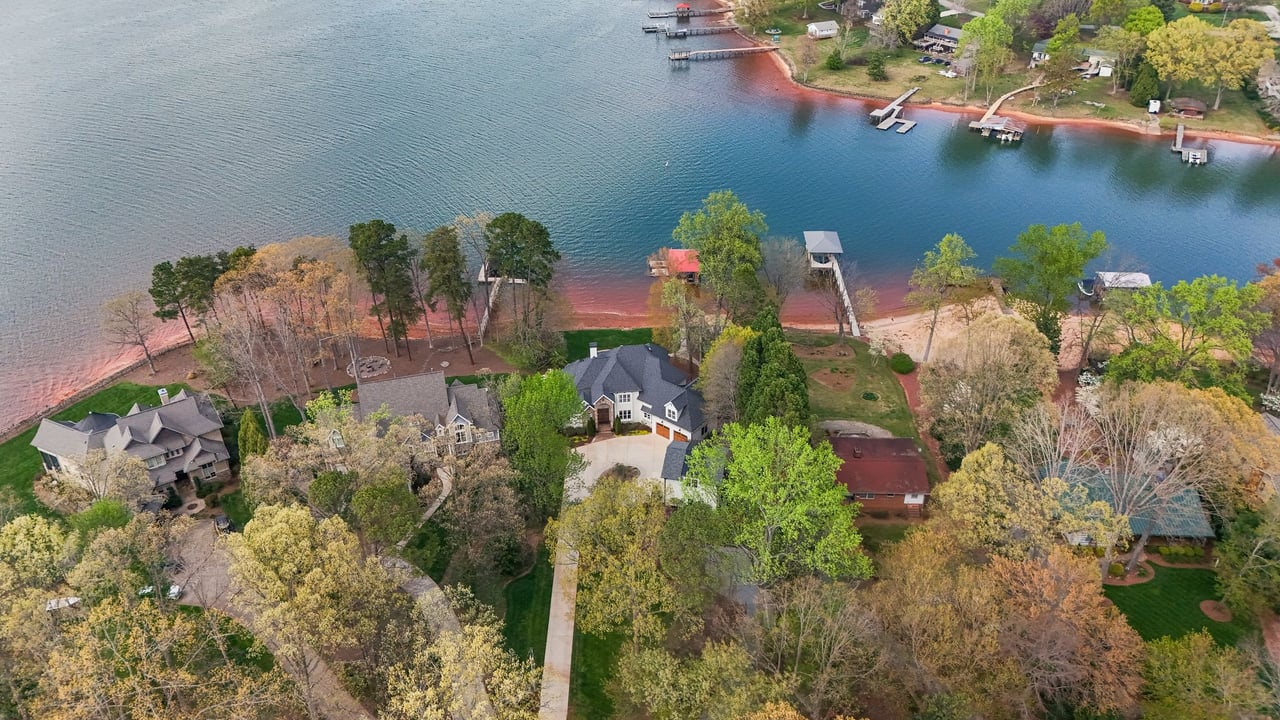 182 Malibu Rd
