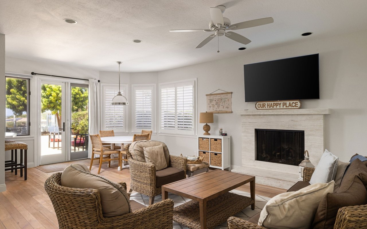 27 Los Monteros Drive