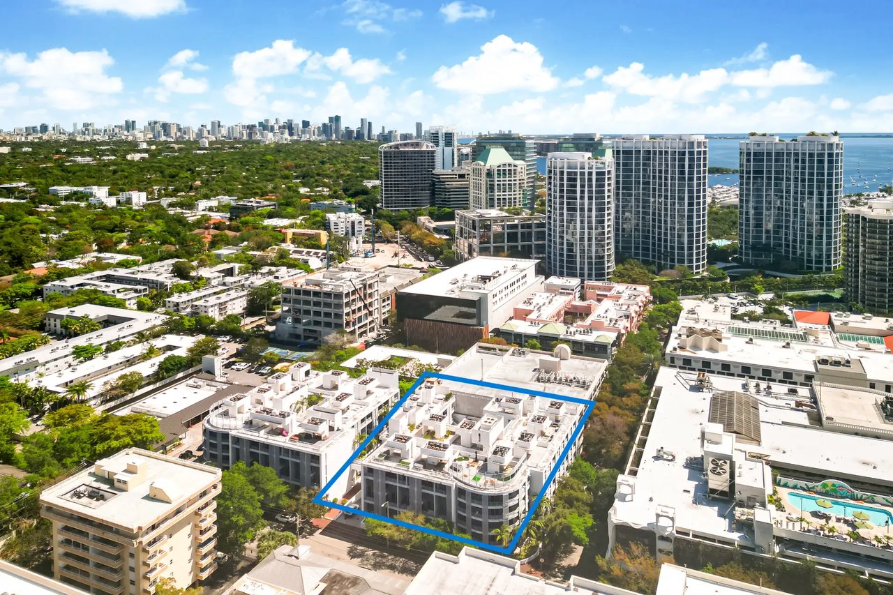 3339 Virginia Street # 316