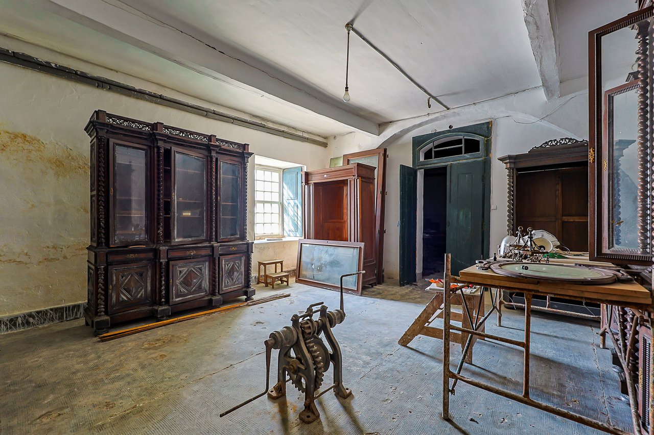 Magnificent 17th-Century Palace with  76,400 m² Estate Near Coimbra
