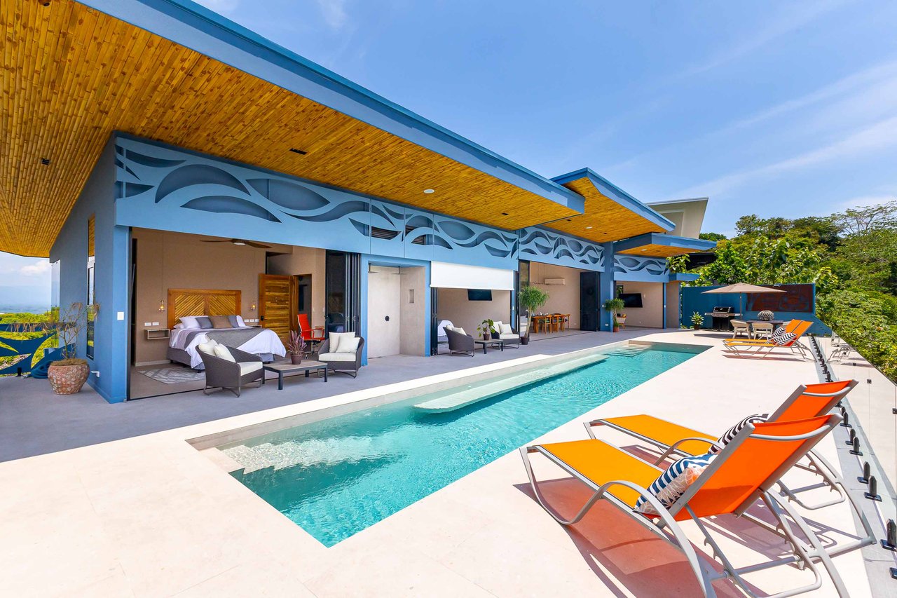 Private Gated Community Modern Luxury Villa Near Marina