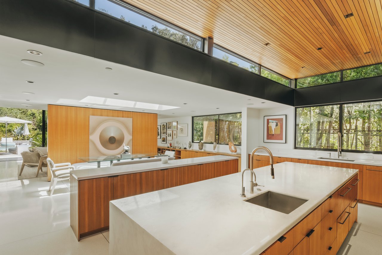 570 Evelyn Pl, Beverly Hills