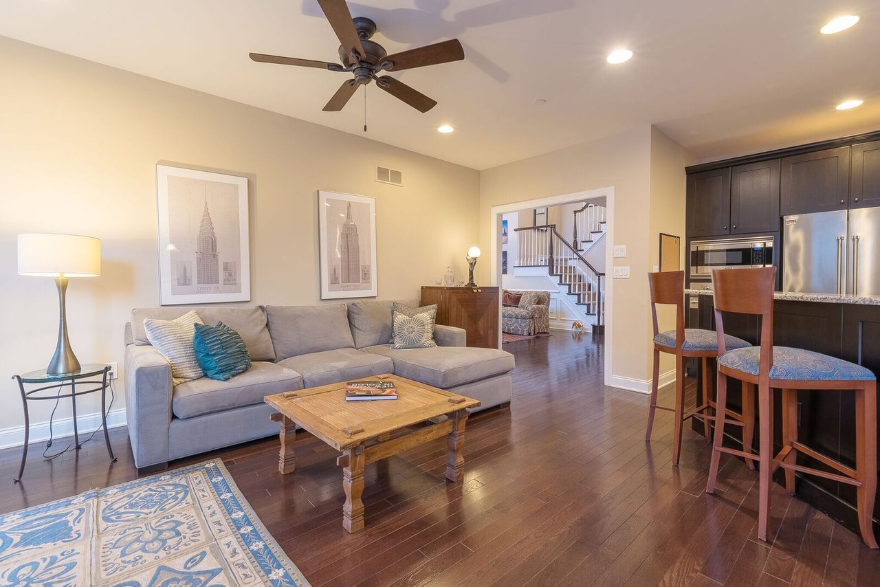21 Woodstone Cir