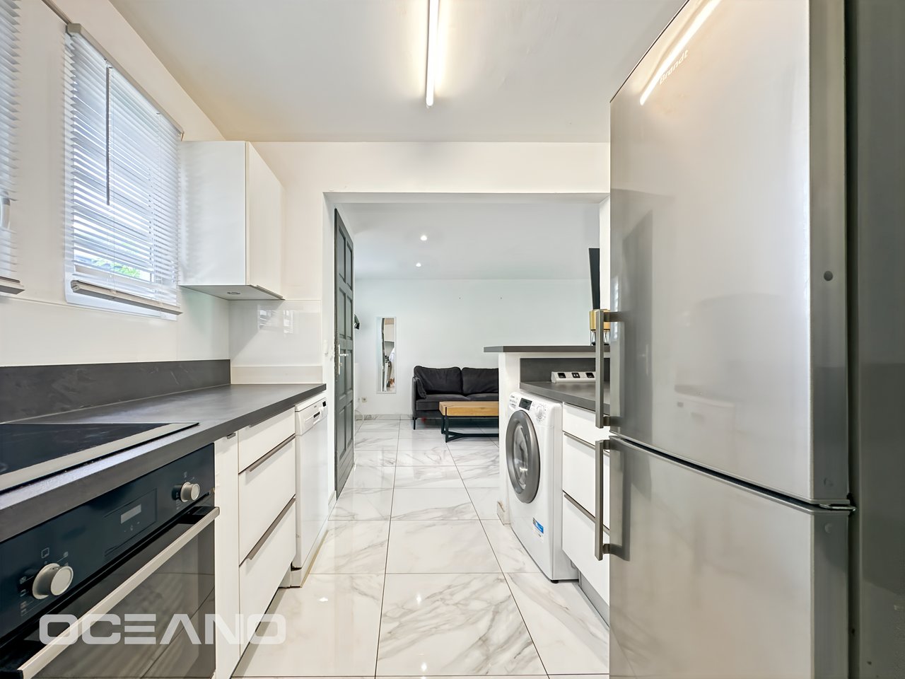 Exclusive : Cozy Home with Mezzanine and Large Terrace – Orient Bay