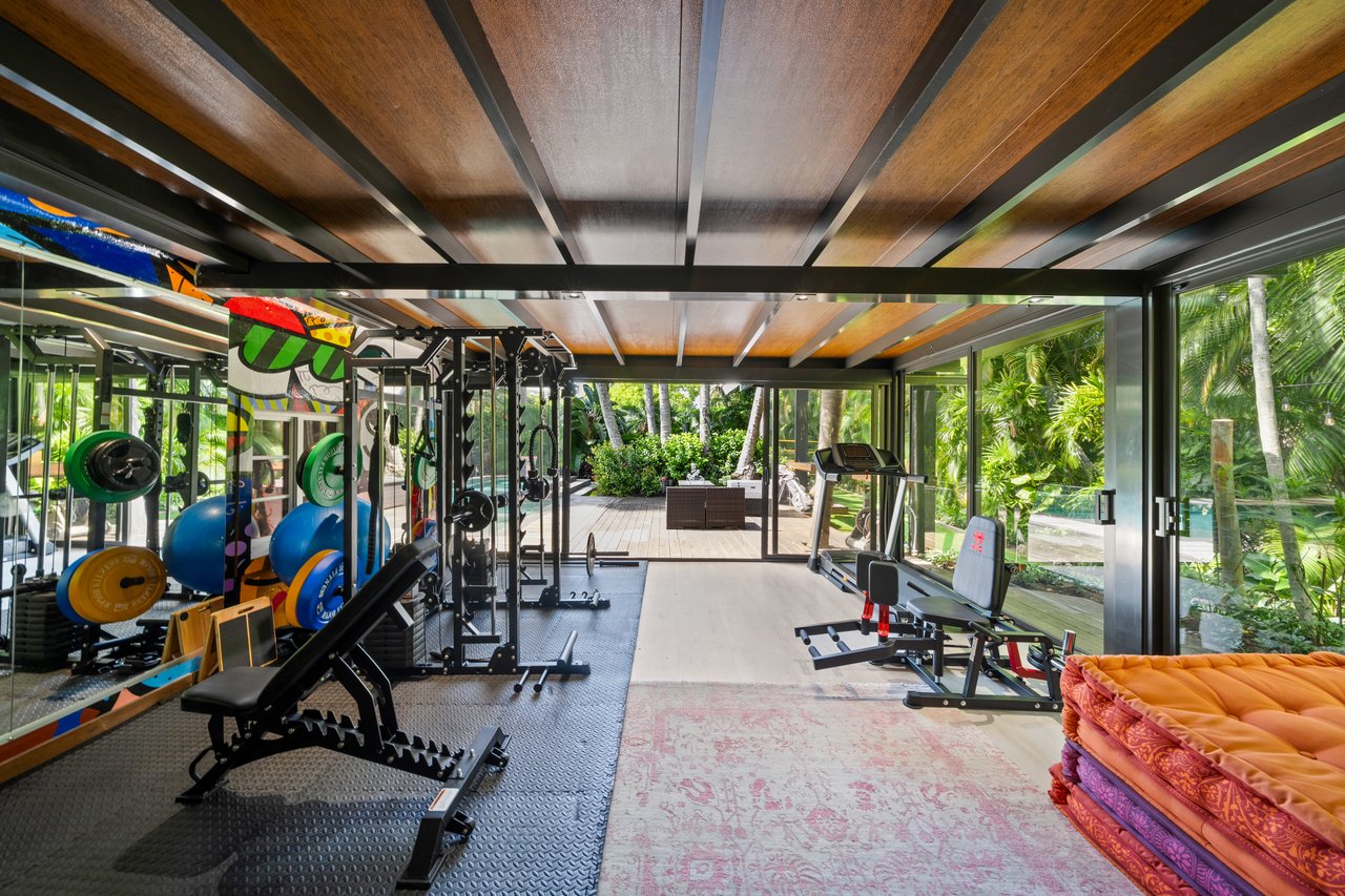 238 E San Marino Drive