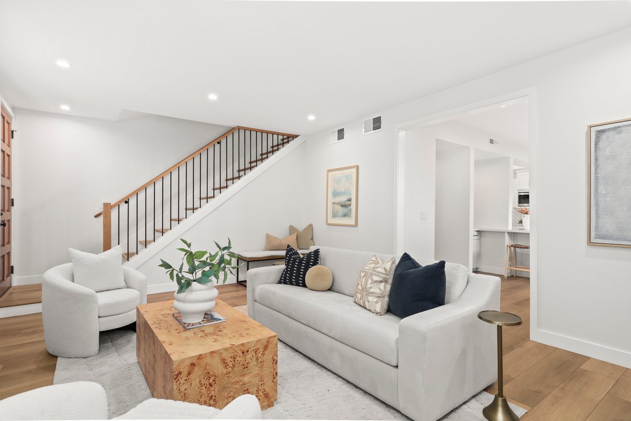 1049 16th Street, Unit 5