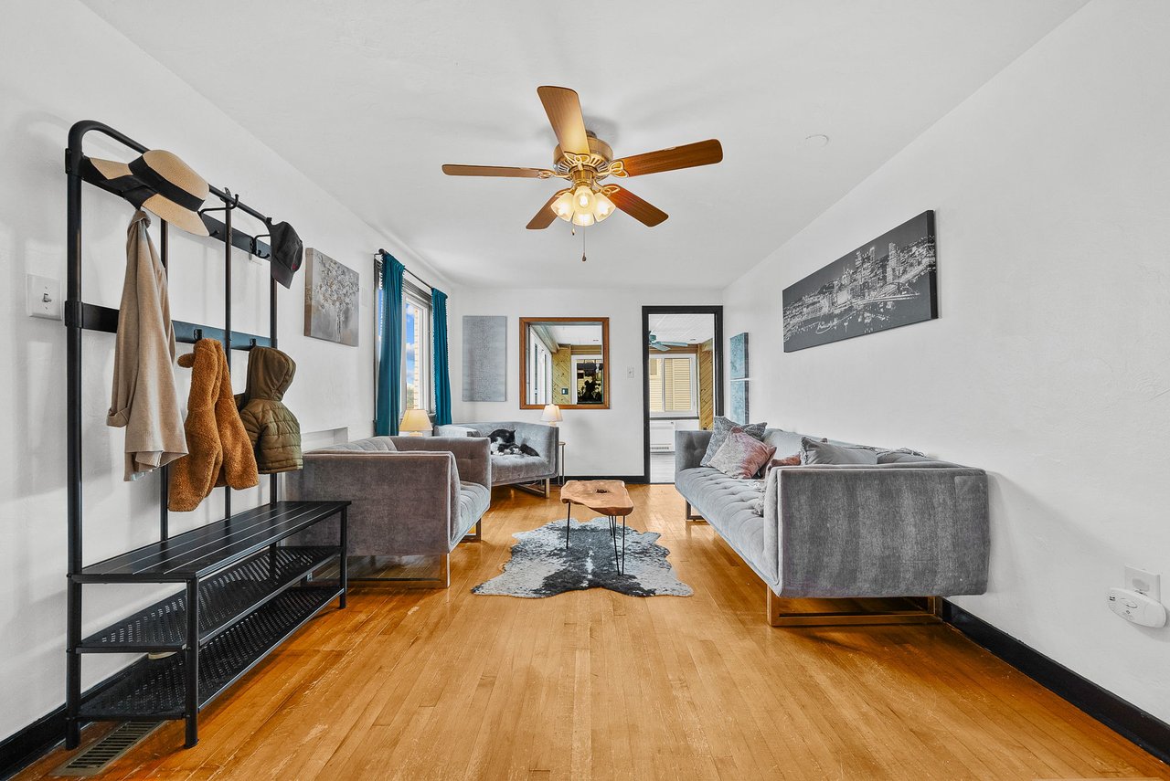 615 Lincoln Ave, Carnegie PA 15106