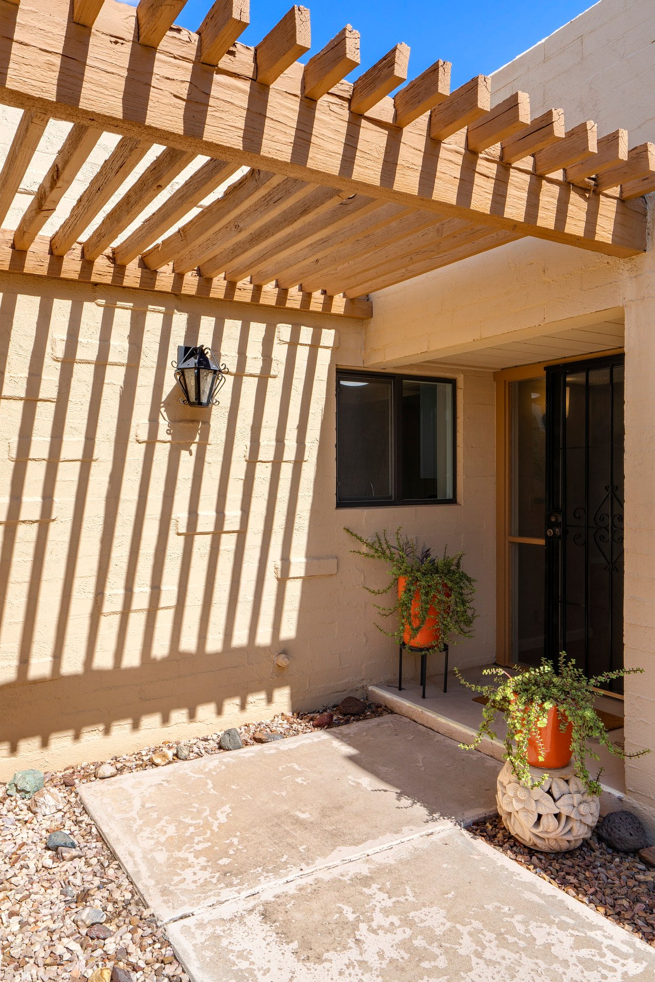 3236 W Moondance Way