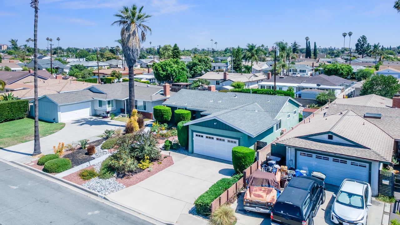 Effortless Comfort in Garden Grove