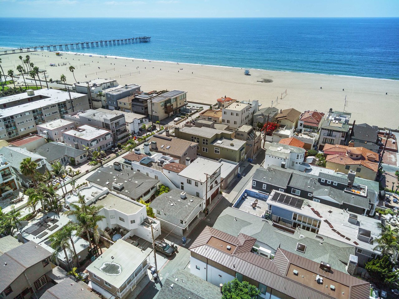 Off Market Trophy Property // Hermosa Beach Walkstreet